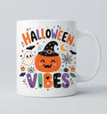 Cană Halloween Vibes – Dovleac zâmbitor și fantomiță