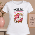 Tricou femei cu pisică pe tron și mesaj „Uneori tac”