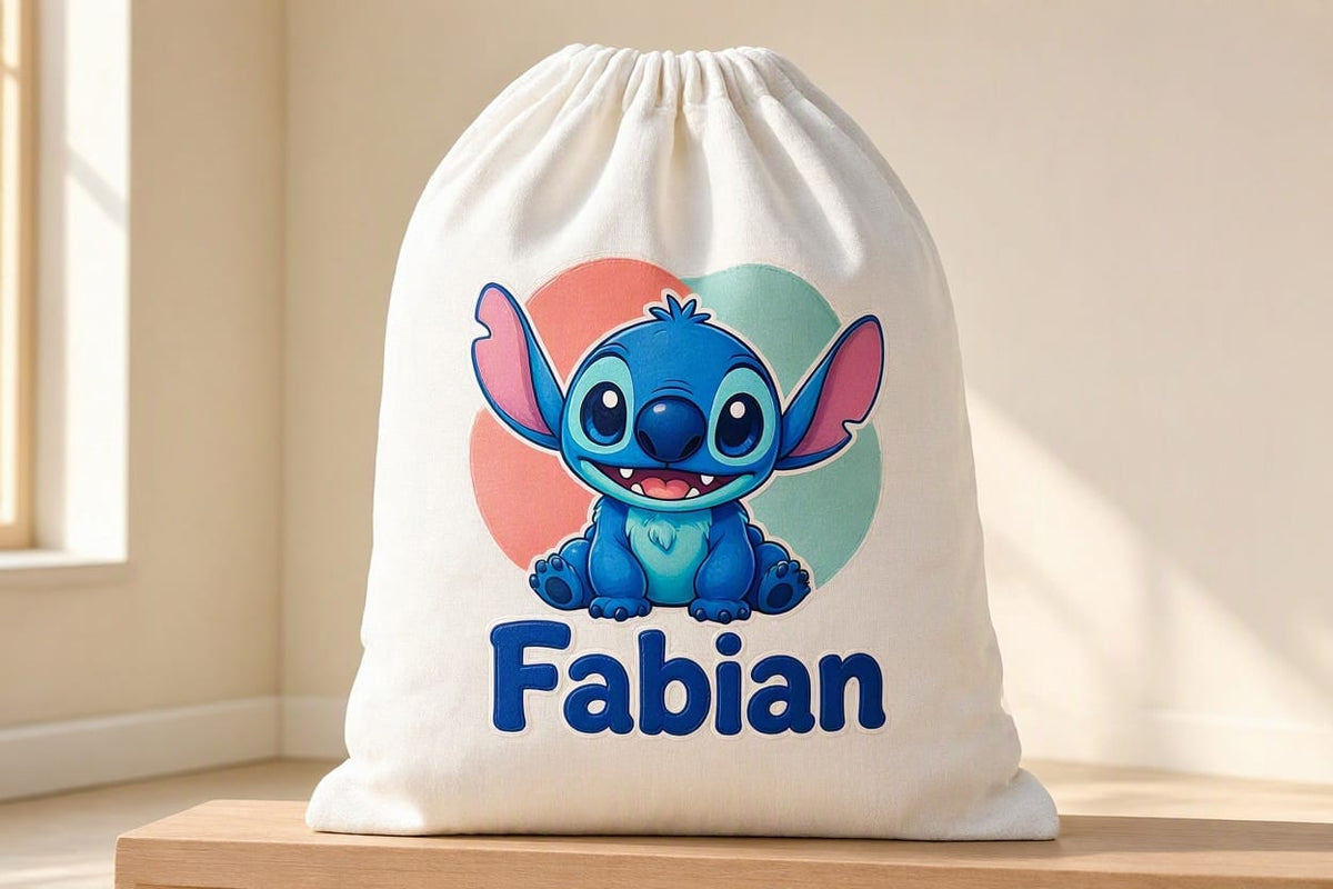 Săculeț personalizat cu Stitch vesel, fundal pastel și nume