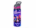 Bidon de apă personalizat HUNTR/X cu fundal mov-albastru și nume, 650 ml