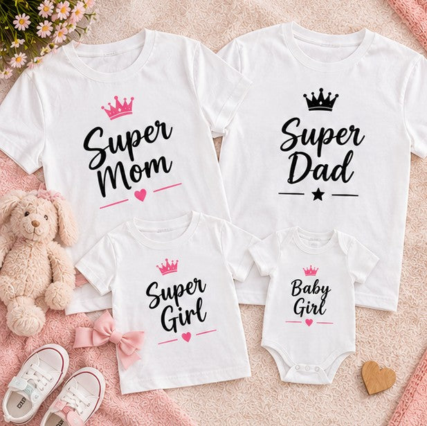 Set familie cu coroane – Super Mom, Super Dad, Super Girl și Baby Girl, 4 piese