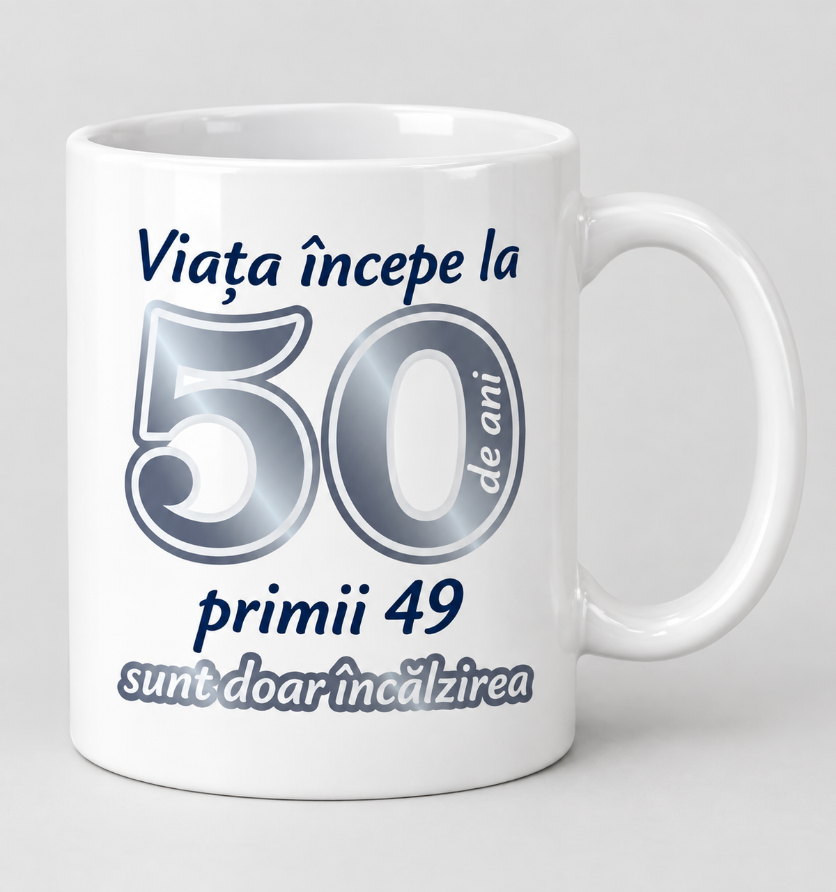 Cană aniversară – Viața începe la 50 de ani, cifra gri